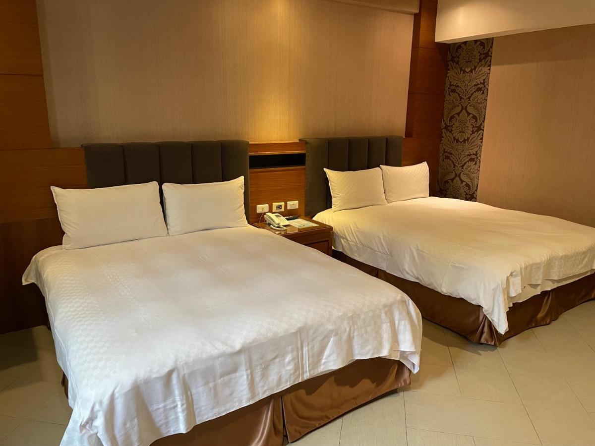 Chia Shih Pao Hotel Taibao Exterior photo