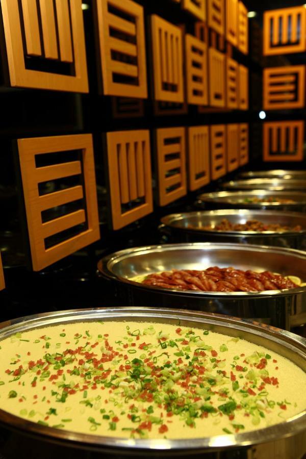 Chia Shih Pao Hotel Taibao Exterior photo
